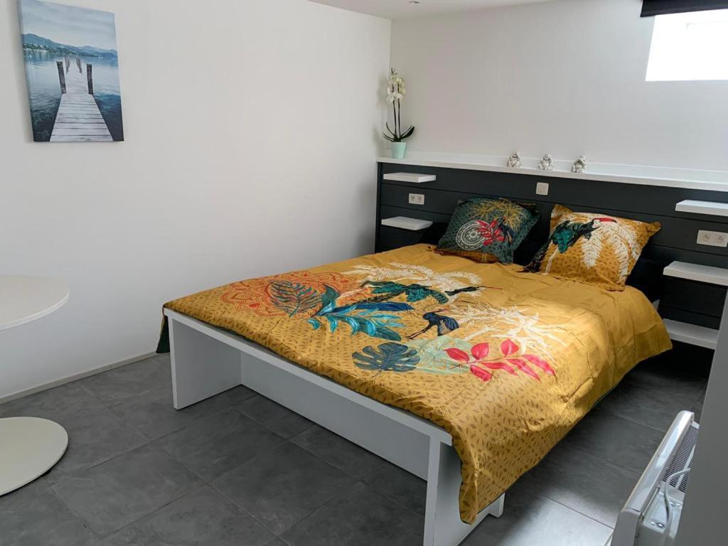 Appartement 5 Personnes Avec Acces Piscine Et Jacuzzi Villers-la-Ville Dış mekan fotoğraf