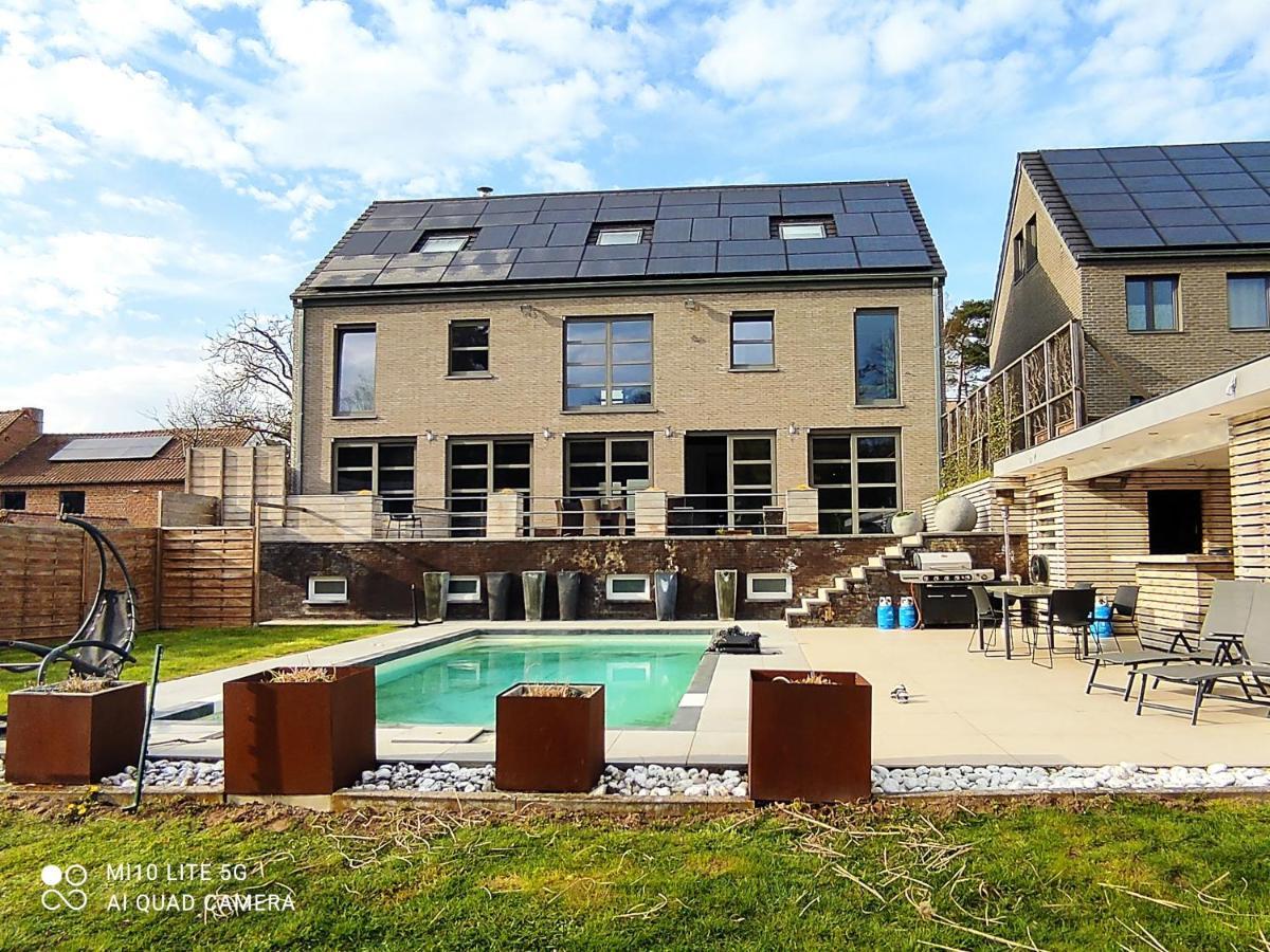 Appartement 5 Personnes Avec Acces Piscine Et Jacuzzi Villers-la-Ville Dış mekan fotoğraf