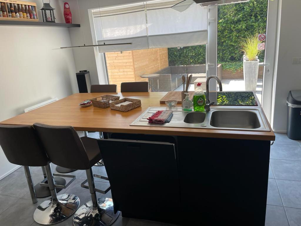 Appartement 5 Personnes Avec Acces Piscine Et Jacuzzi Villers-la-Ville Dış mekan fotoğraf